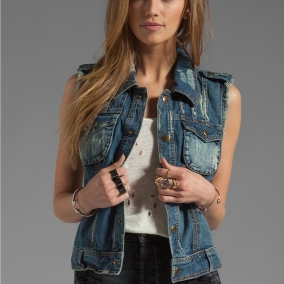 Free People Jackets & Blazers - Free People Macrame Cargo Vest‎